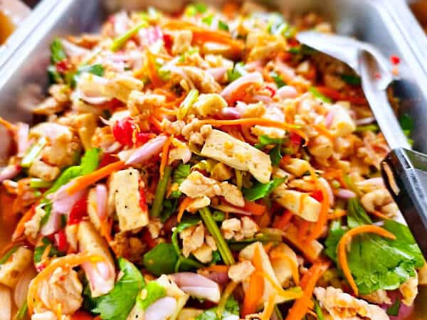 Isaan style Moo Yor spicy salad
