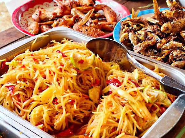 Som Tam spicy Thai papaya salad